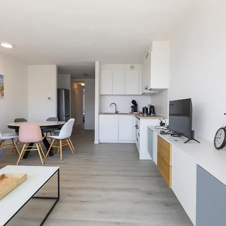 Apartment Hermes *